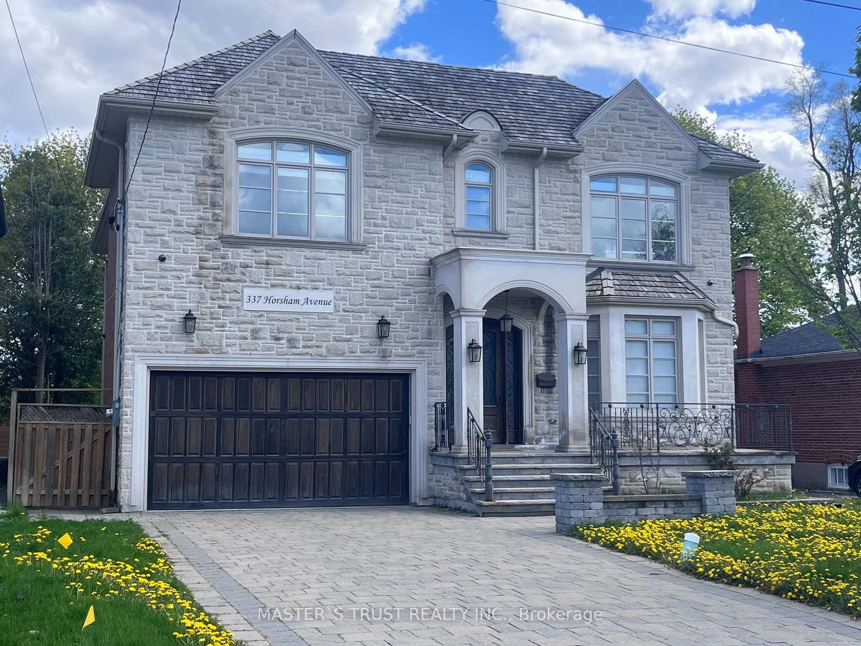 337 Horsham Avenue, Willowdale West, Toronto 