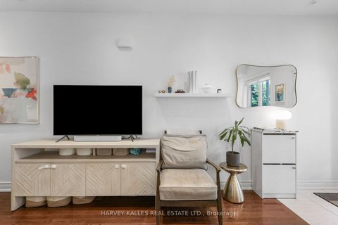 Photo 10 at 7 - 70 Hargrave Lane, York Mills, Toronto
