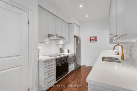 Photo 14 at 7 - 70 Hargrave Lane, York Mills, Toronto
