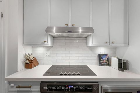 Photo 15 at 7 - 70 Hargrave Lane, York Mills, Toronto