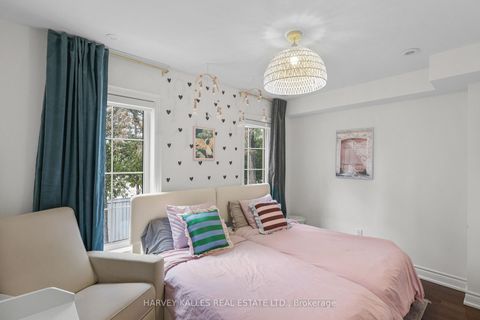 Photo 18 at 7 - 70 Hargrave Lane, York Mills, Toronto