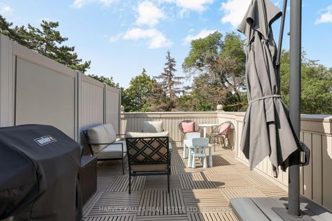 Photo 31 at 7 - 70 Hargrave Lane, York Mills, Toronto