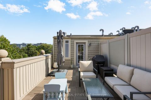 Photo 33 at 7 - 70 Hargrave Lane, York Mills, Toronto