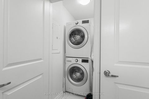 Photo 46 at 7 - 70 Hargrave Lane, York Mills, Toronto