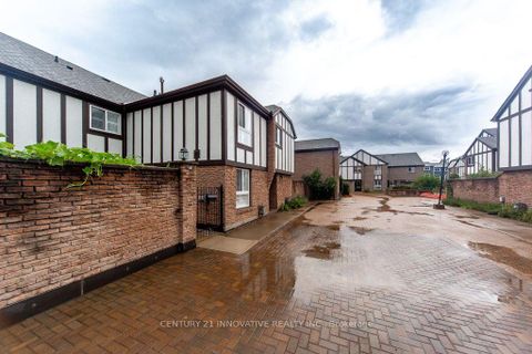 Photo 1 at 52 - 2 Dailing Gate NE, Malvern, Toronto