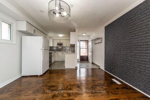 Photo 5 at 52 - 2 Dailing Gate NE, Malvern, Toronto
