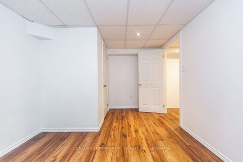 Photo 32 at 52 - 2 Dailing Gate NE, Malvern, Toronto