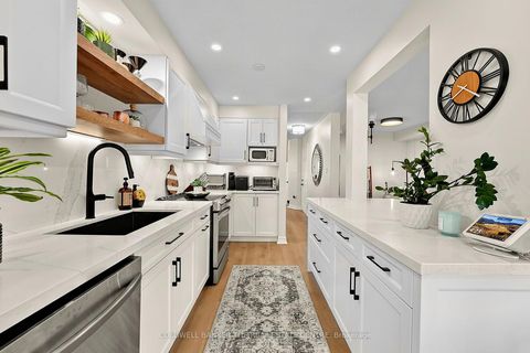 Photo 10 at 77 Cunningham Drive, Ardagh, Barrie