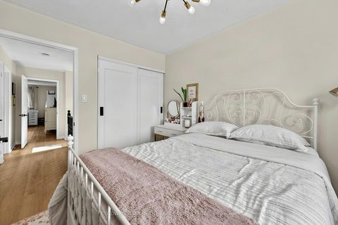 Photo 22 at 77 Cunningham Drive, Ardagh, Barrie