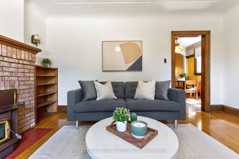 Photo 5 at 11 Yarrow Road, Eglinton West, Toronto