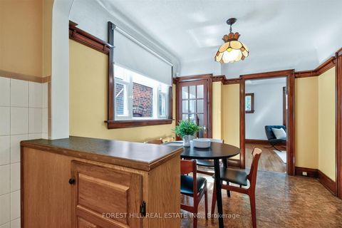 Photo 11 at 11 Yarrow Road, Eglinton West, Toronto