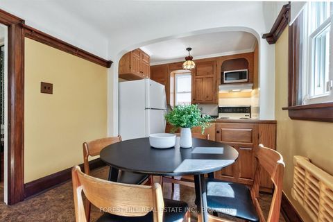 Photo 12 at 11 Yarrow Road, Eglinton West, Toronto