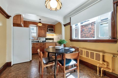 Photo 13 at 11 Yarrow Road, Eglinton West, Toronto