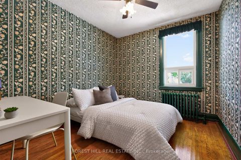 Photo 15 at 11 Yarrow Road, Eglinton West, Toronto