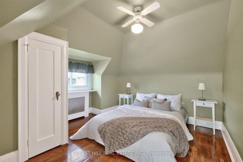 Photo 18 at 11 Yarrow Road, Eglinton West, Toronto