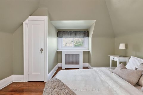Photo 19 at 11 Yarrow Road, Eglinton West, Toronto