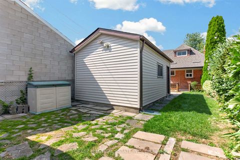 Photo 34 at 11 Yarrow Road, Eglinton West, Toronto