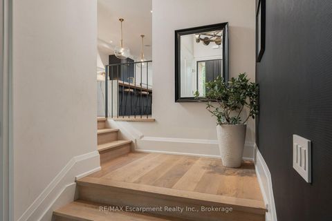 Photo 6 at 44 Thirteenth Street, New Toronto, Toronto