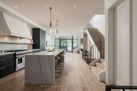 Photo 7 at 44 Thirteenth Street, New Toronto, Toronto