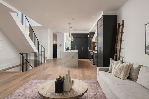 Photo 10 at 44 Thirteenth Street, New Toronto, Toronto