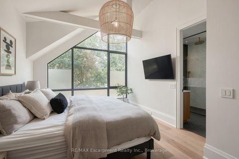 Photo 22 at 44 Thirteenth Street, New Toronto, Toronto