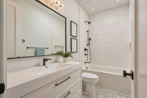 Photo 31 at 44 Thirteenth Street, New Toronto, Toronto