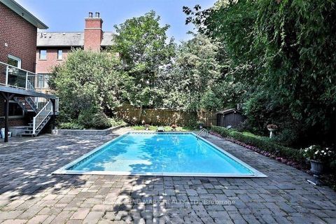 Photo 7 at 30 Medalist Road, Windfields, Toronto