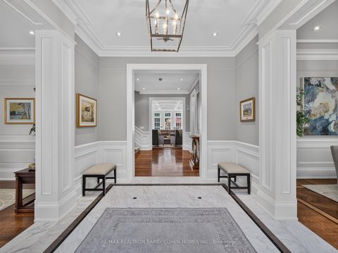 Photo 4 at 21 Don Ridge Drive, Windfields, Toronto
