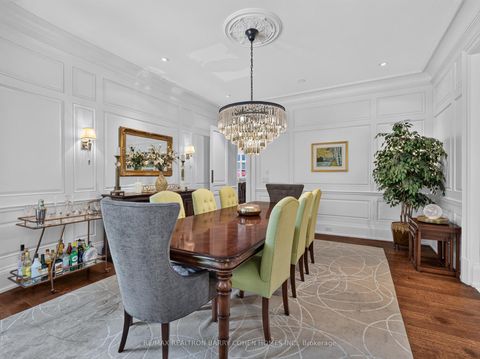 Photo 7 at 21 Don Ridge Drive, Windfields, Toronto