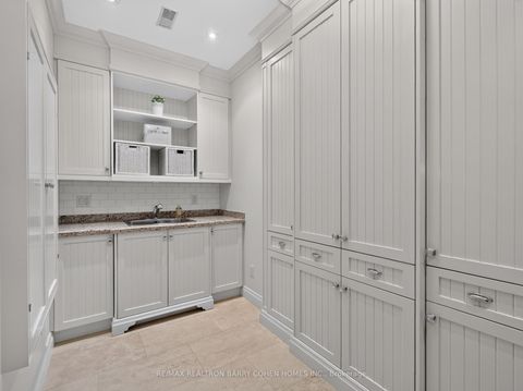 Photo 43 at 21 Don Ridge Drive, Windfields, Toronto