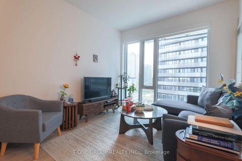Photo 17 at 815 - 470 Front Street W, Waterfront Communities C1, Toronto