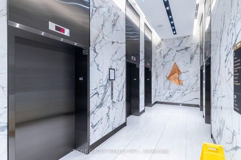 Photo 19 at 815 - 470 Front Street W, Waterfront Communities C1, Toronto