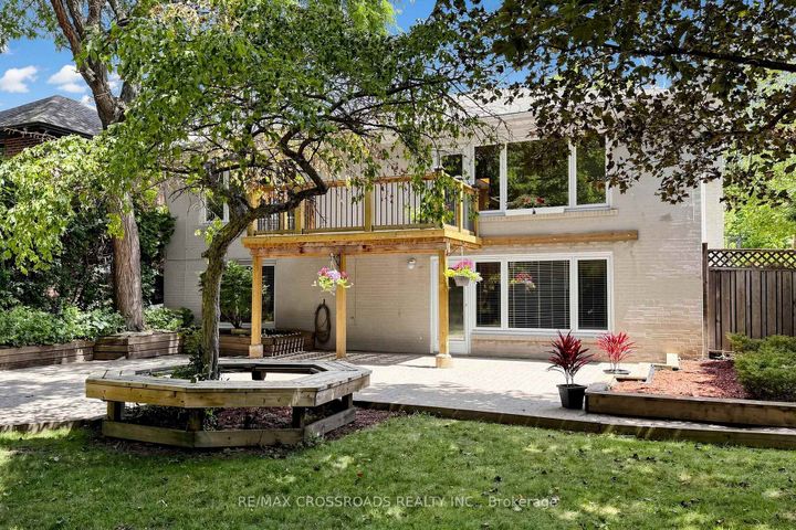 Photo 36 at 15 Alamosa Drive, Bayview Village, Toronto