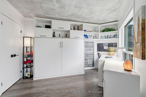 Photo 15 at 705 - 600 Queens Quay W, Waterfront Communities C1, Toronto