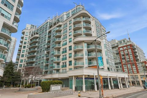Photo 39 at 705 - 600 Queens Quay W, Waterfront Communities C1, Toronto