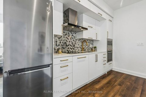 Photo 14 at 1825 - 5 Sheppard Avenue E, Willowdale East, Toronto