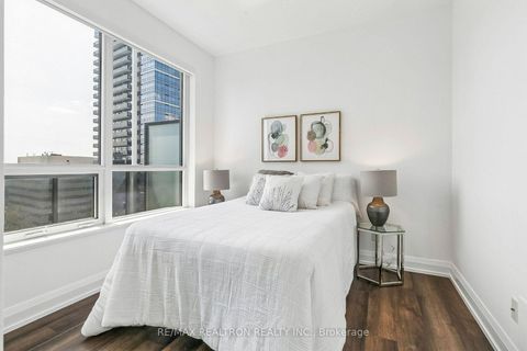 Photo 25 at 1825 - 5 Sheppard Avenue E, Willowdale East, Toronto