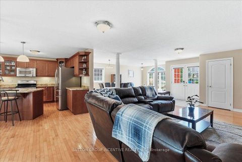 Photo 10 at 200 Cumming Drive, Ardagh, Barrie
