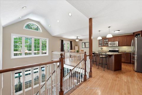 Photo 14 at 200 Cumming Drive, Ardagh, Barrie