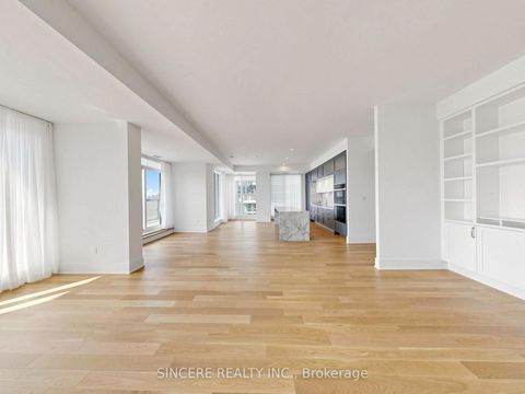 Photo 4 at 2737 - 20 Inn On The Park Drive, Don Mills, Toronto