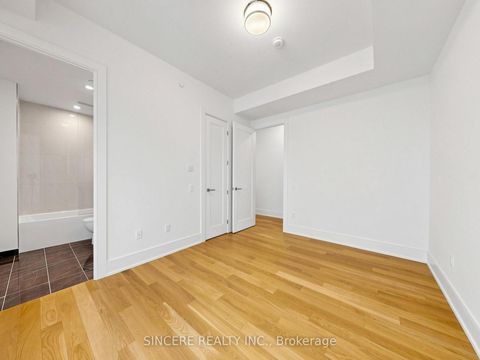 Photo 26 at 2737 - 20 Inn On The Park Drive, Don Mills, Toronto