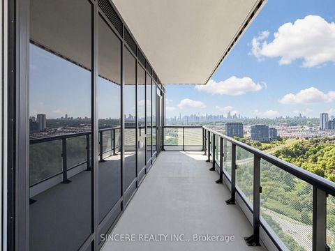 Photo 32 at 2737 - 20 Inn On The Park Drive, Don Mills, Toronto