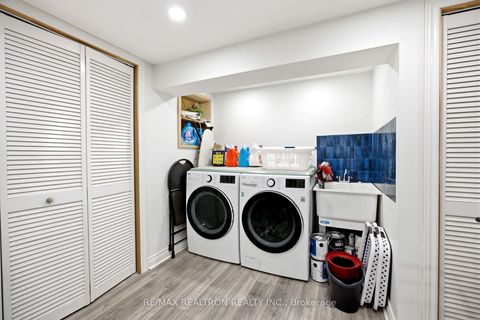 Photo 14 at 149 Fairholme Avenue, Lawrence, Toronto