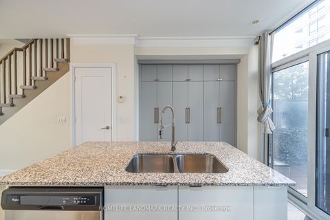 Photo 6 at TH12 - 18 Graydon Hall Drive, Donalda, Toronto