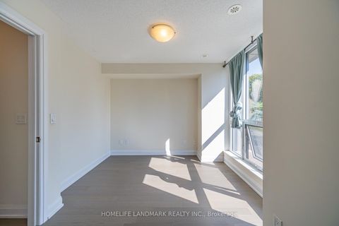 Photo 12 at TH12 - 18 Graydon Hall Drive, Donalda, Toronto
