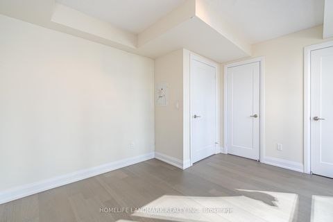 Photo 15 at TH12 - 18 Graydon Hall Drive, Donalda, Toronto