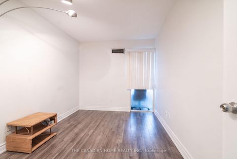Photo 10 at 214 - 2466 Eglinton Avenue E, Eglinton East, Toronto