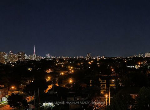 Photo 17 at 814 - 800 Lawrence Avenue W, Glen Park, Toronto