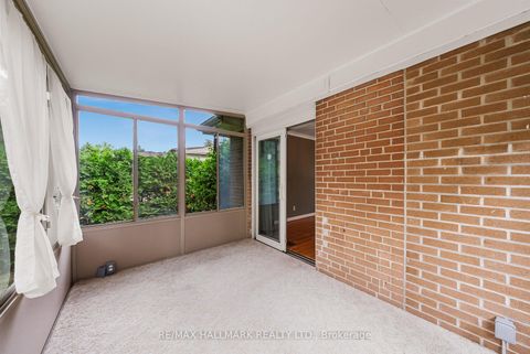 Photo 16 at 17 Greenyards Drive, Newtonbrook East, Toronto