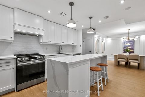 Photo 13 at 502 - 299 Mill Road, Markland Wood, Toronto